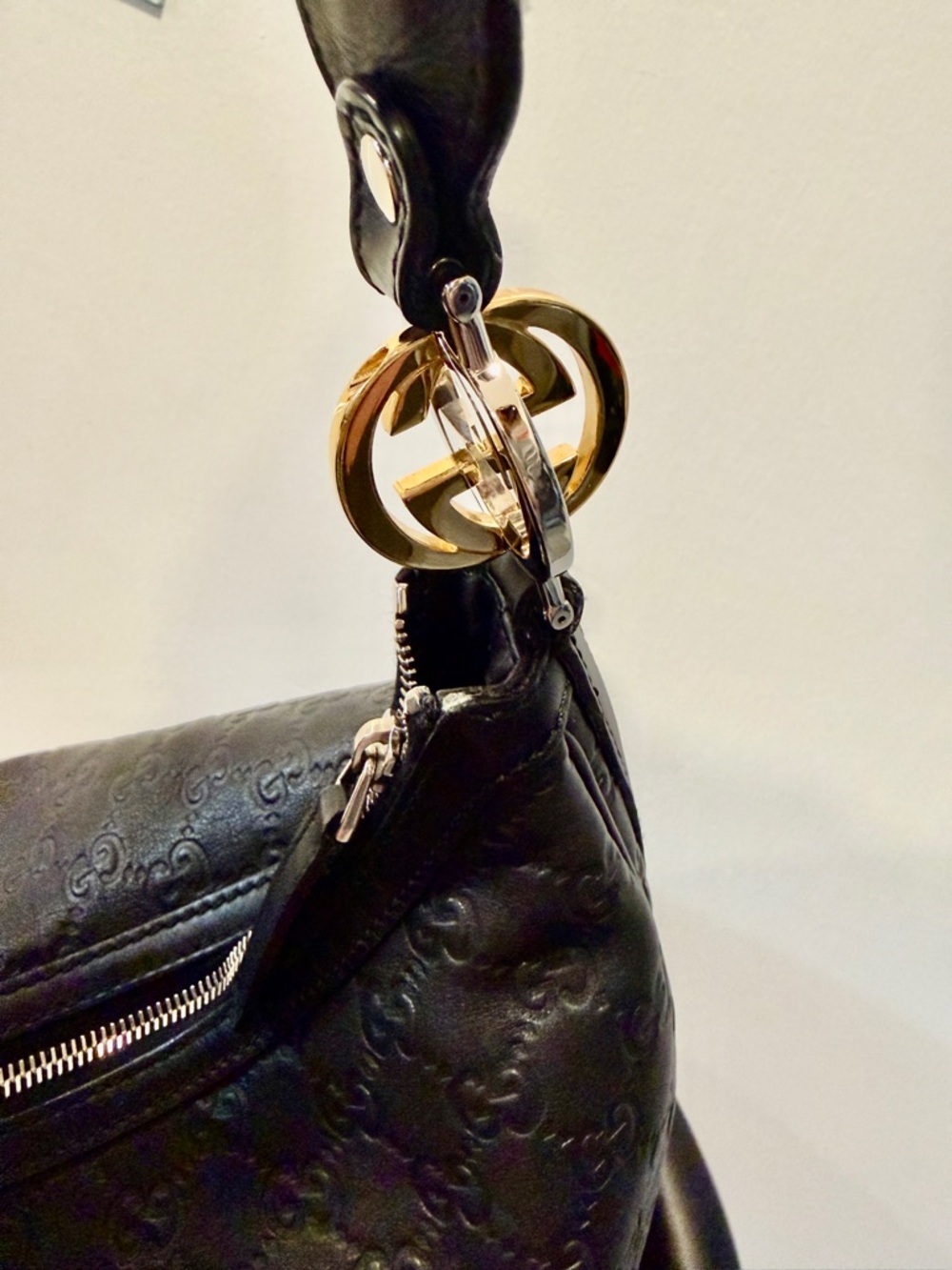 Gucci Guccissima Black Leather Hobo Bag - Authentic - Picture 3 of 10